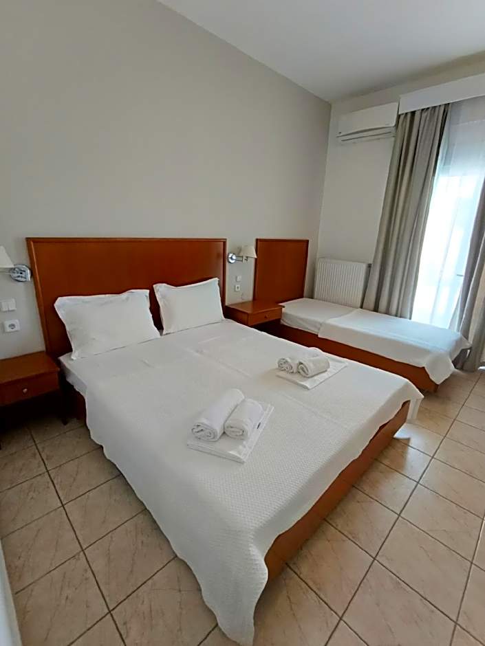 Stavros Beach Hotel