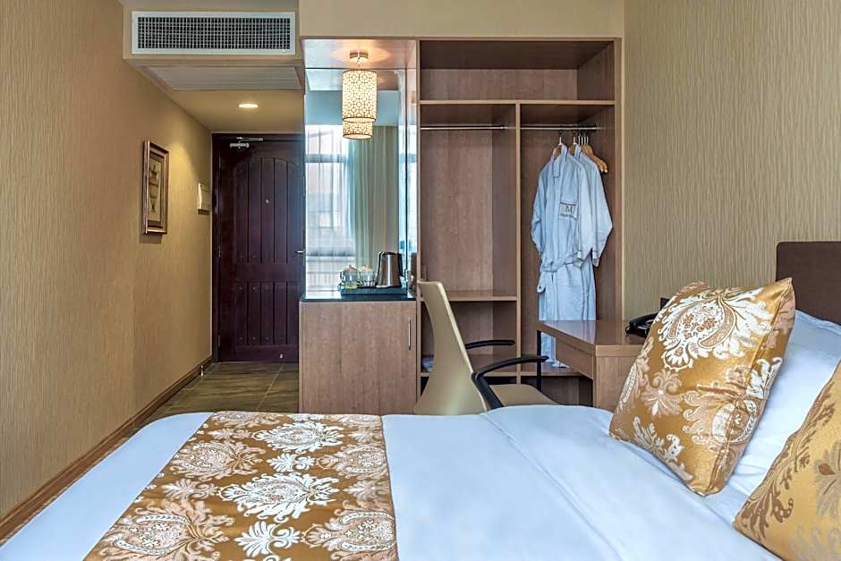 Marcian Garden Hotel