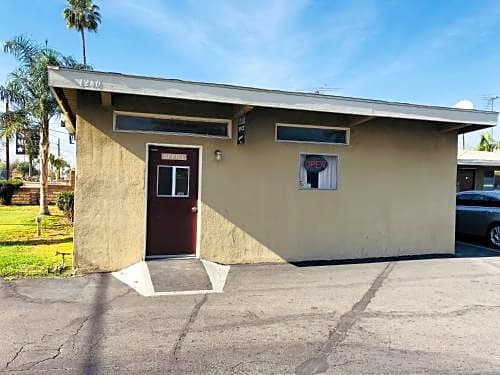 Sands motel