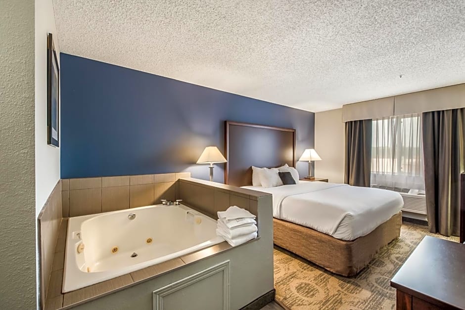 Red Lion Inn & Suites Sequim