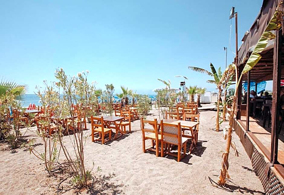 Laren Sea Side Hotel Spa