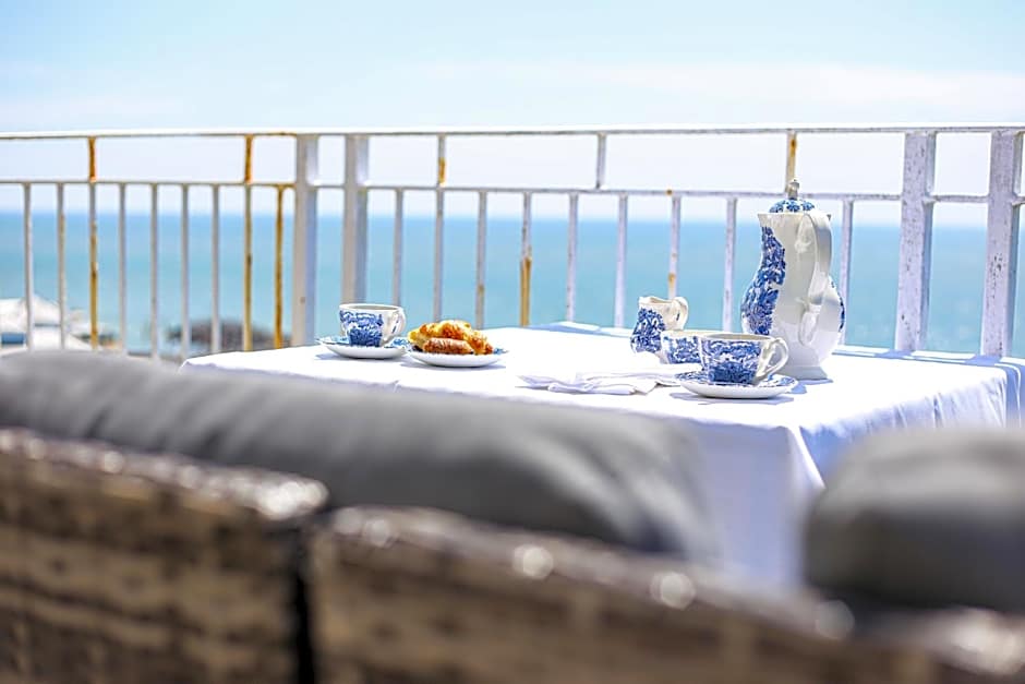 The Wellington Hotel