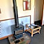 Montville Holiday Apartments