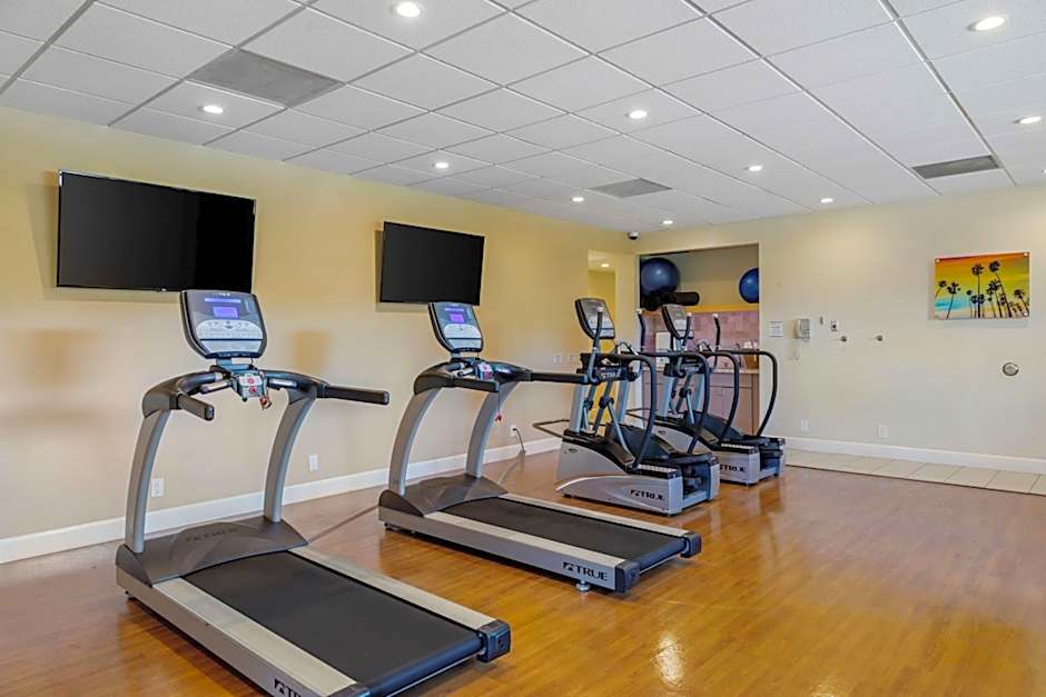 Best Western Plus South Coast Inn