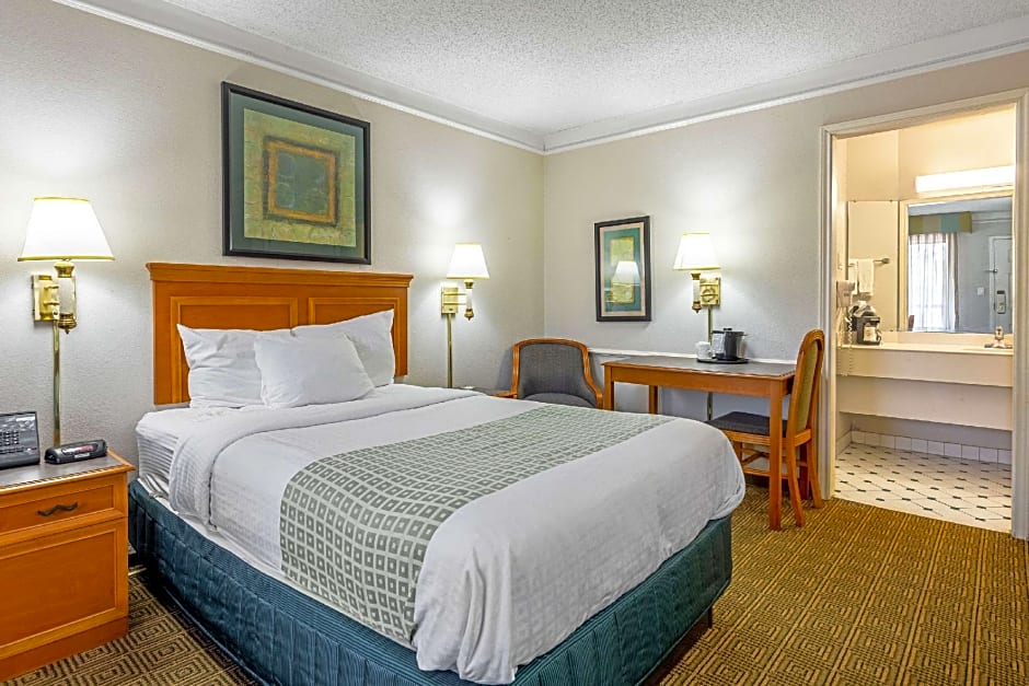 Rodeway Inn Huntsville West