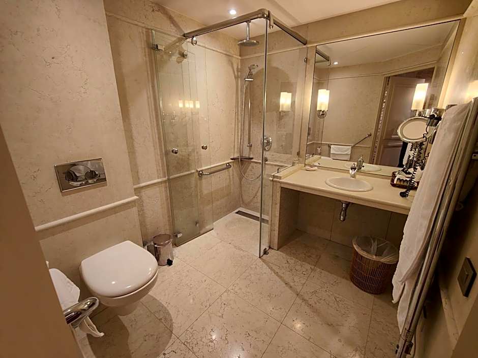 Le Relais Médicis