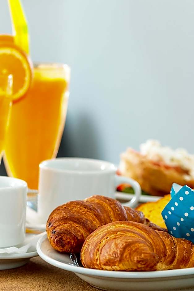 Christina Beach Hotel