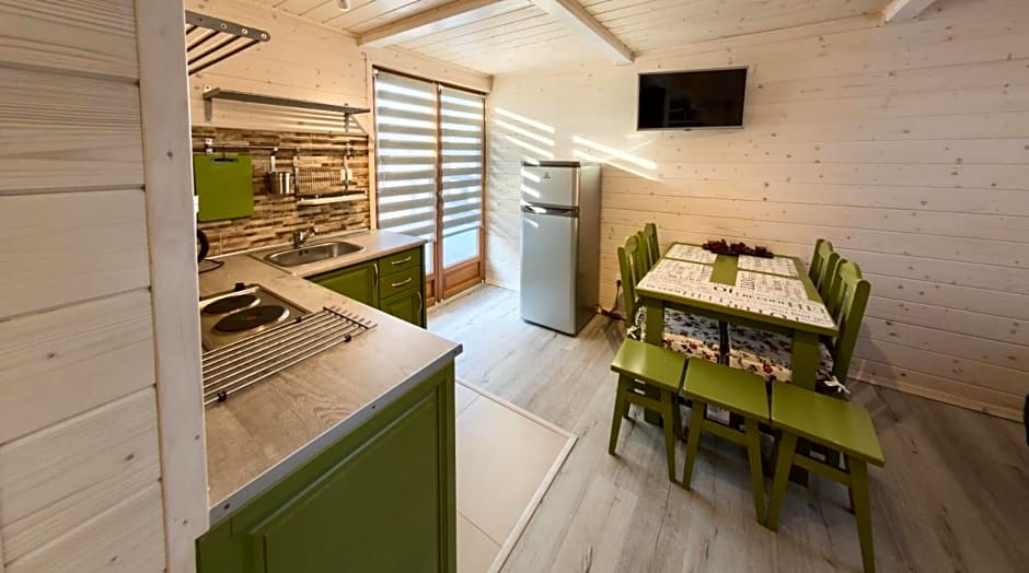 Domki nad jeziorem czorsztyńskim