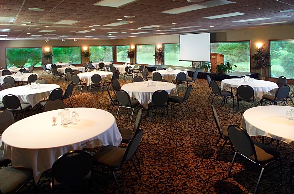Arrowwood Resort and Conference Center