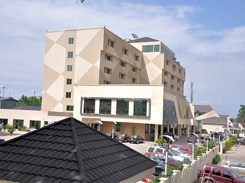 Alisa Hotel