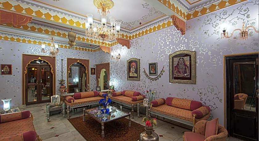 Ravla Bhenswara Hotel