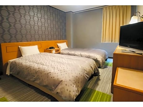 Economy Twin Room
