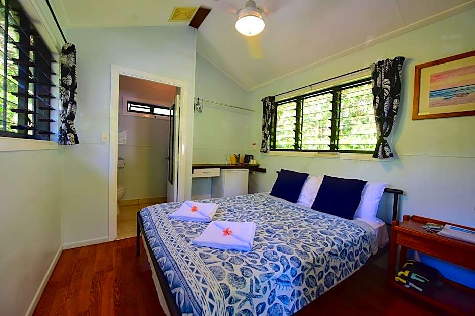 Thornton Beach Bungalows Daintree