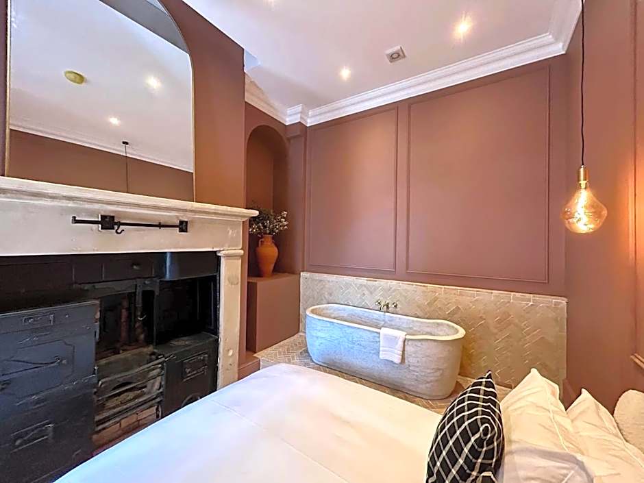 Railway House York by Chateau Anna