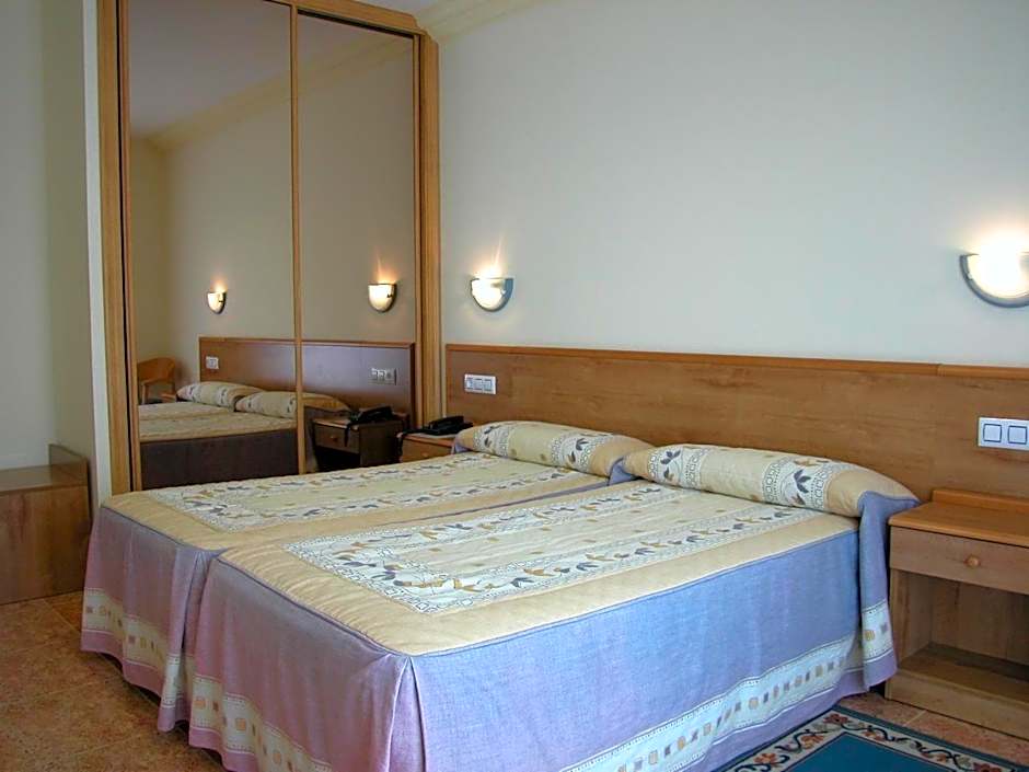 Hotel Cachada