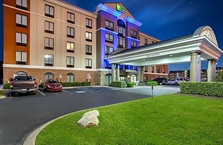 Holiday Inn Express & Suites Lebanon By IHG