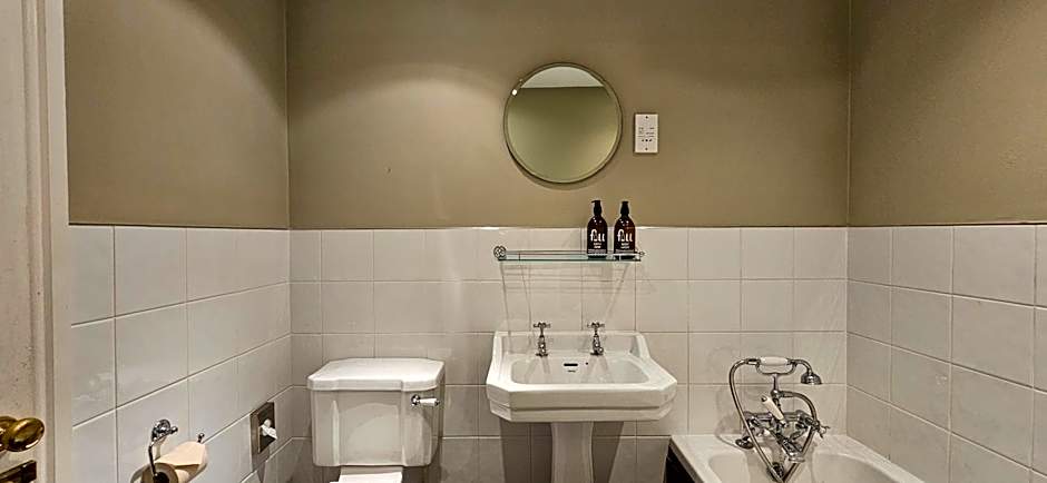 The Drunken Duck Inn