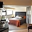 Aztic Hotel and Executive Suites