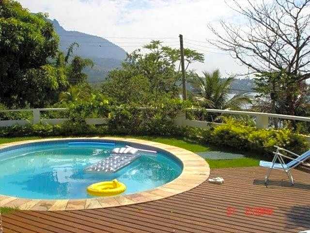 Linda casa em Ilhabela-Praia do Julião