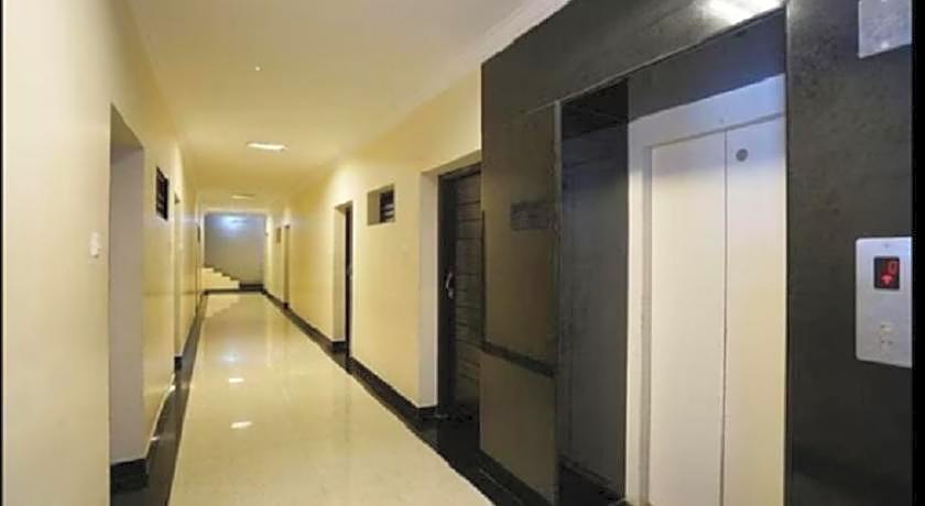 HOTEL BHARANI