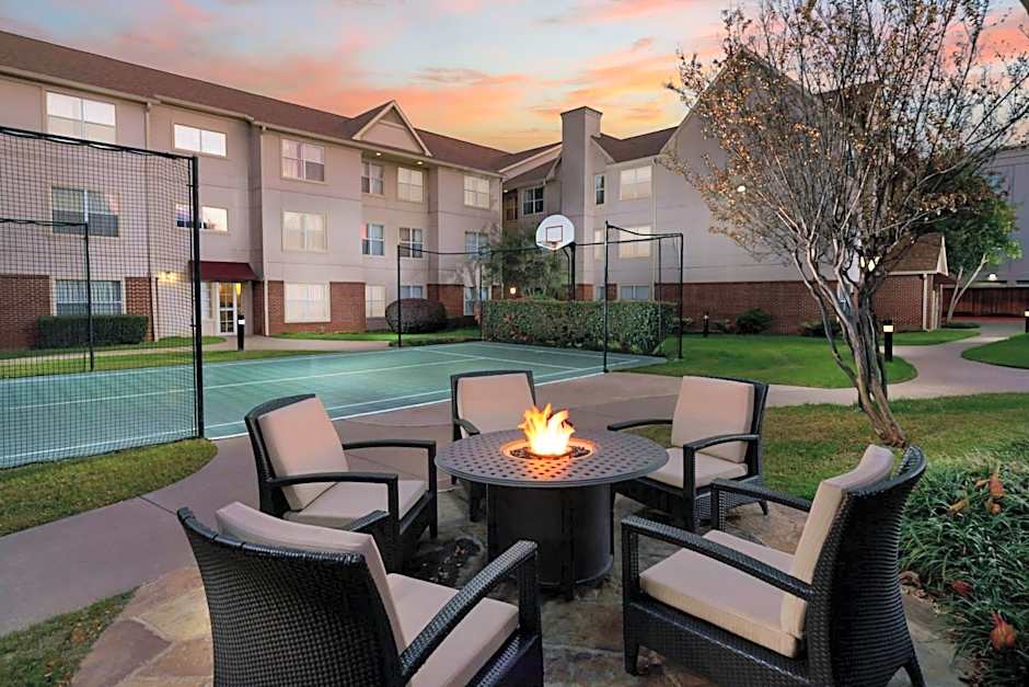 Residence Inn by Marriott Arlington