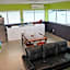 Mahana Lodge Hostel & Backpacker
