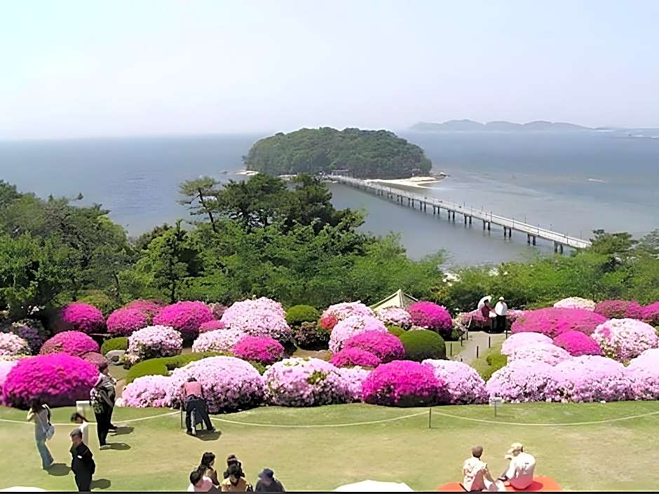 Gamagori Classic Hotel