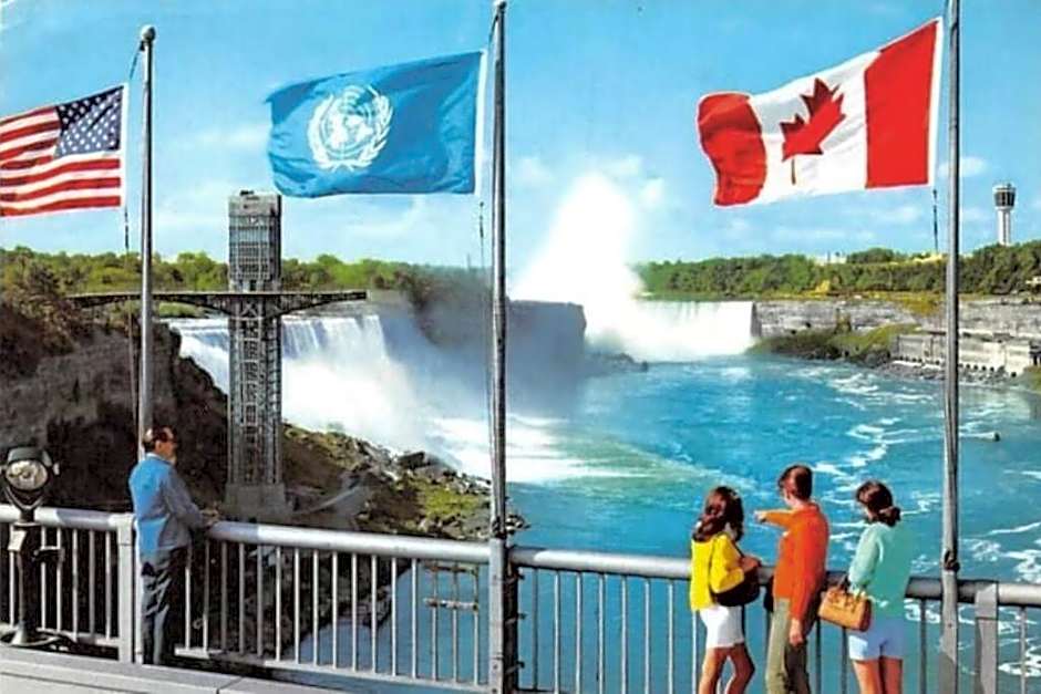 Cozy place, 15 min to Niagara Falls & USA border.