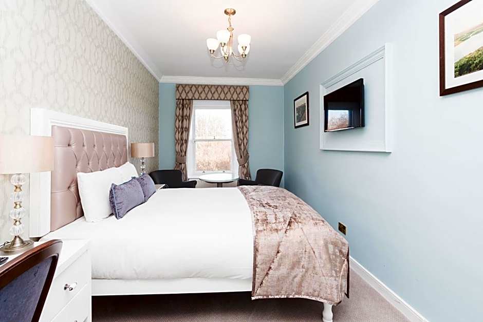 Stauntons on the Green Hotel