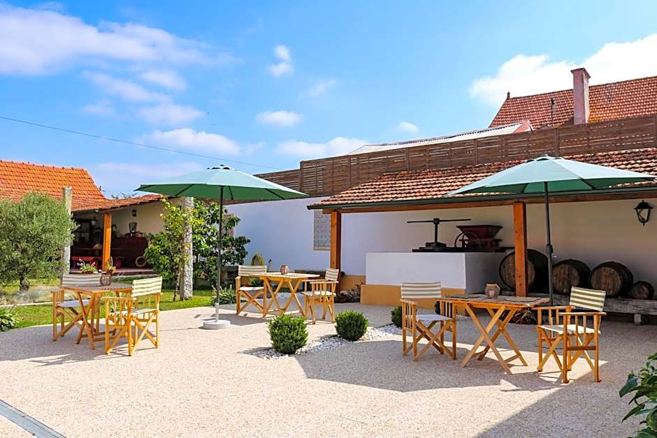 Photo 1 of 50 of Casa D'Oliveira