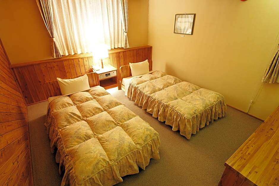Log Hotel Larch Lake Kanayama