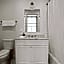 4br Gem On Gravier Close To Dining & Souvenirs