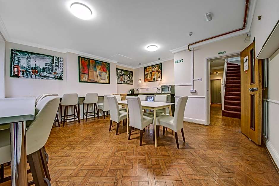 OYO 24 Sussex, London Paddington