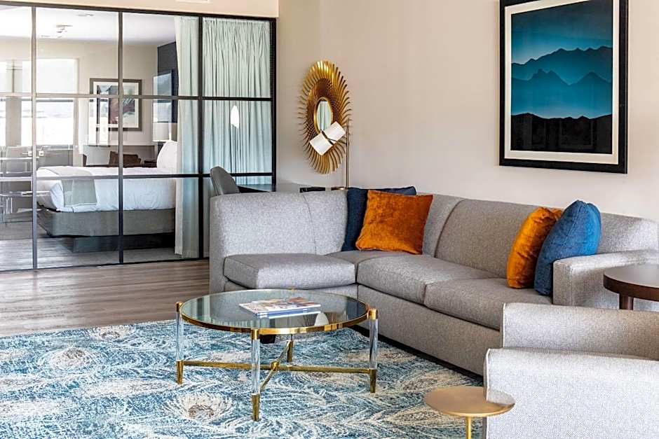 Haywood Park Hotel, an Ascend Collection Hotel