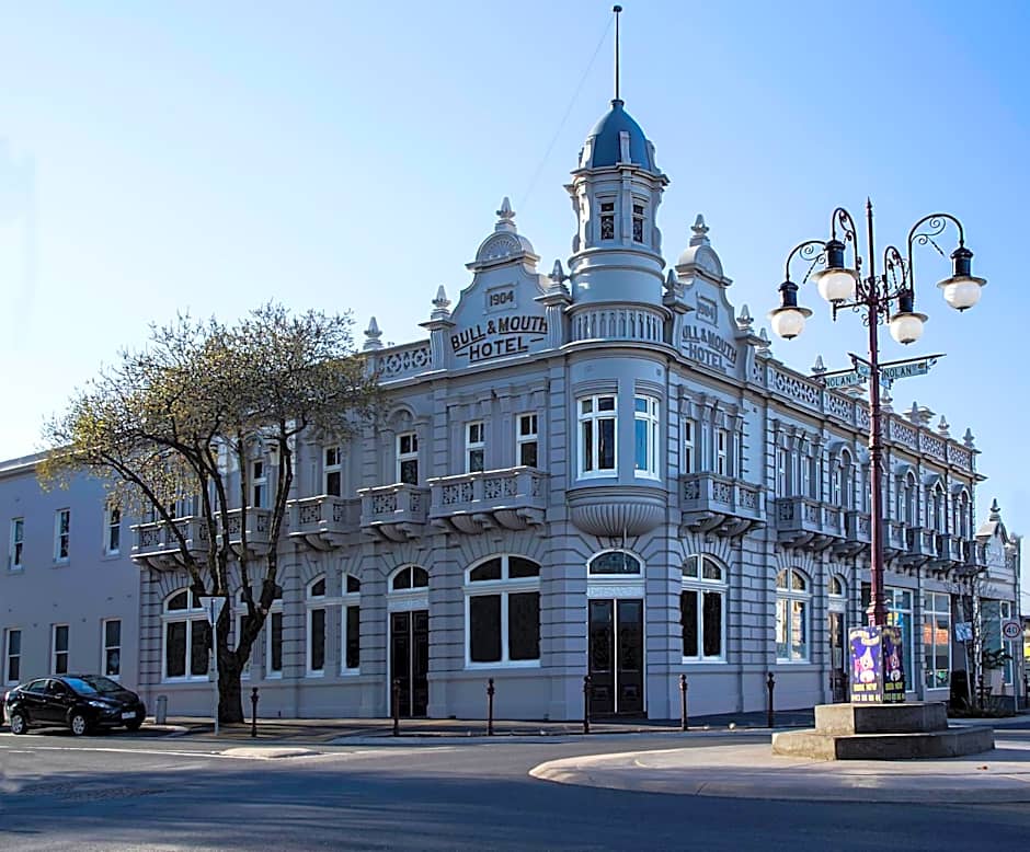 Photo 1 of 32 of Bull and Mouth Hotel Maryborough Victoria