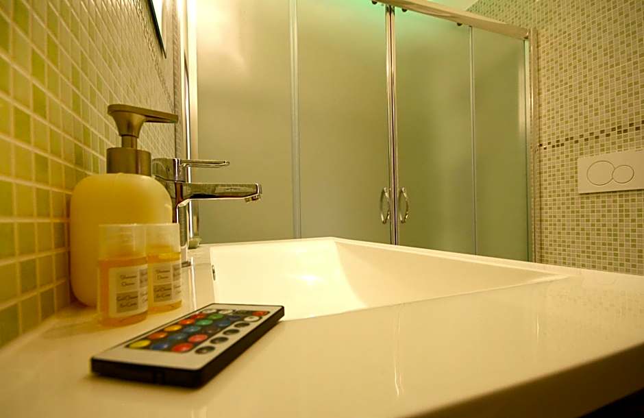 Passenger Vatican Relais