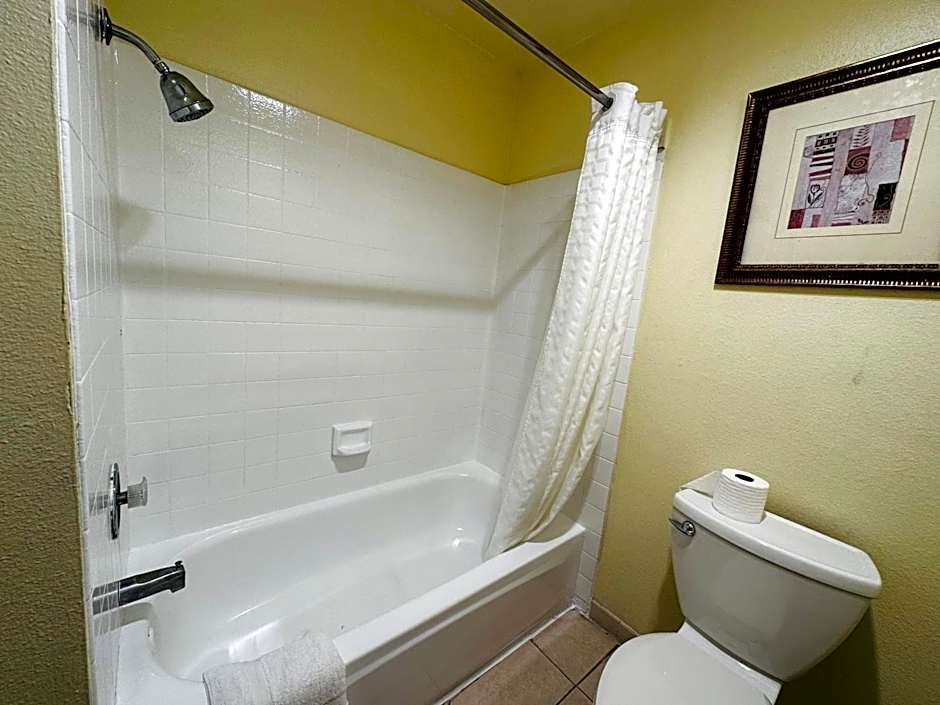 Casa Blanca Express & Suites Cypress Buena Park - Anaheim Area