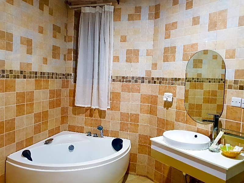 Masailand Safari Lodge