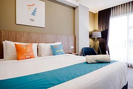 Sans Hotel Puri Indah Jakarta