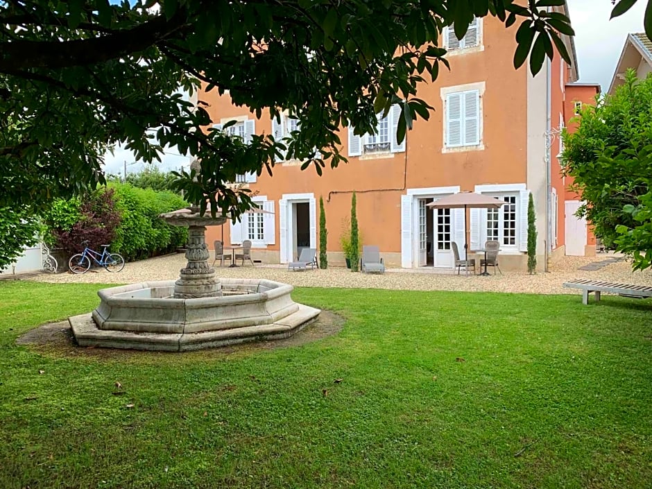 STUDIO EN VILLE ET CAMPAGNE