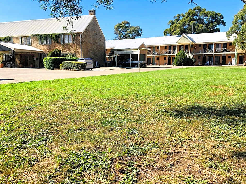 Campbelltown Colonial Motor Inn