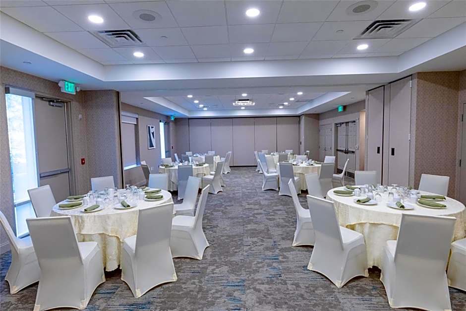 Hilton Garden Inn Lakewood