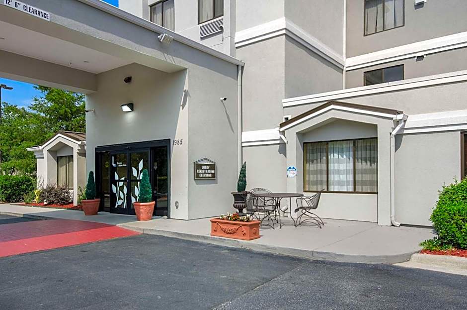 Sleep Inn Hanes Mall