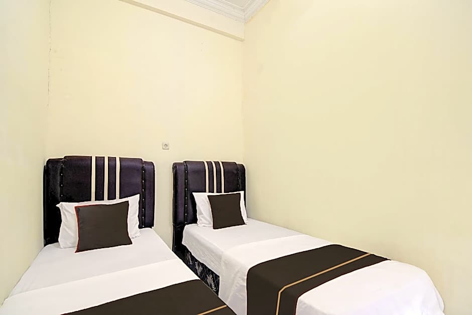 Hotel O Pekanbaru near Mall Ciputra Seraya formerly Lotus Inn