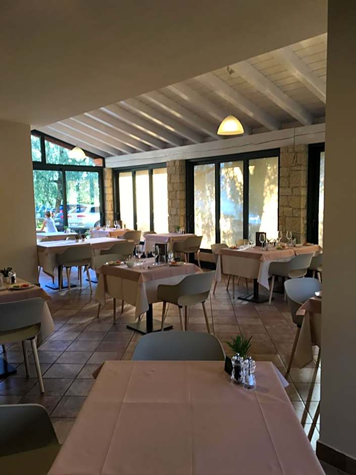 Hotel Veronesi