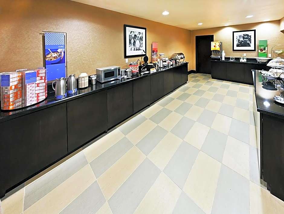 Comfort Inn Sherman - Denison Area
