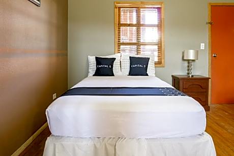 Economy Quadruple Room