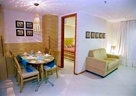 1 Queen Bed, Nonsmoking