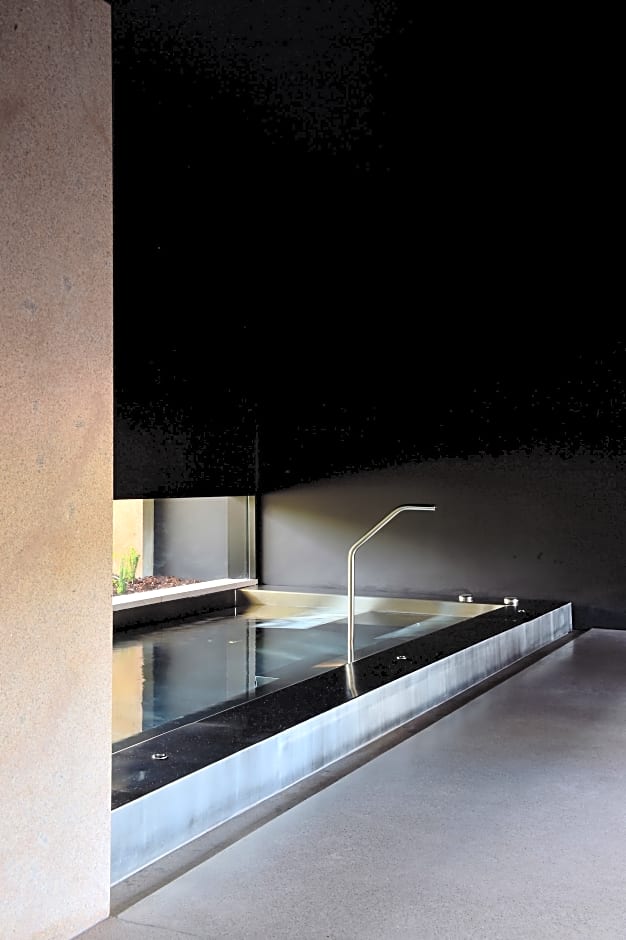 Pousada Convento de Arraiolos - Historic Hotel