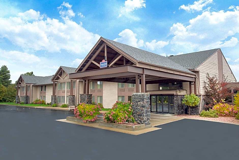 AmericInn by Wyndham Black River Falls